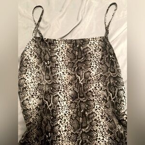 Garage silky light cheeta print dress xs